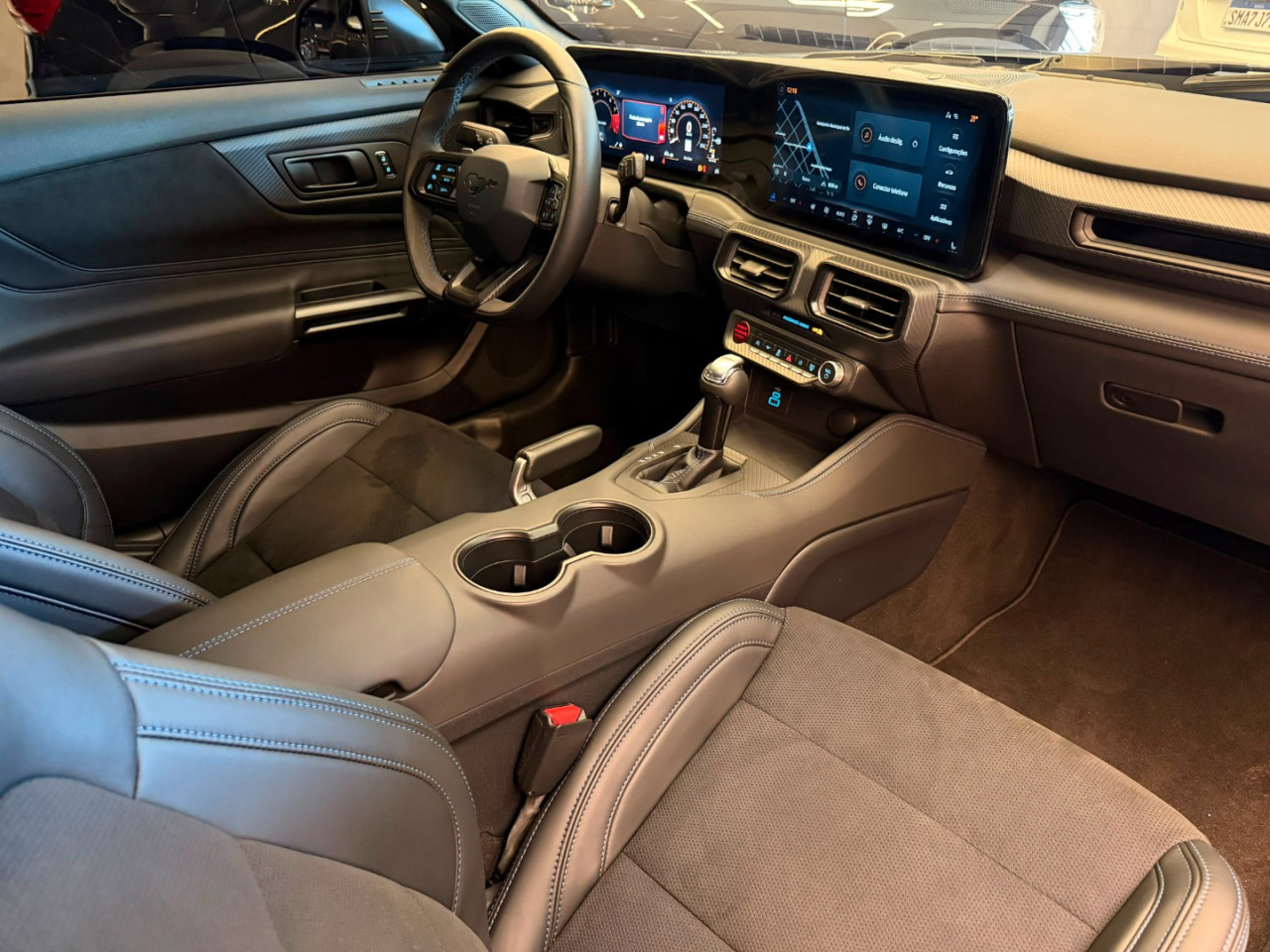 Mustang 5.0 V8 32V DARK HORSE SELECTSHIFT AUTOMÁTICO