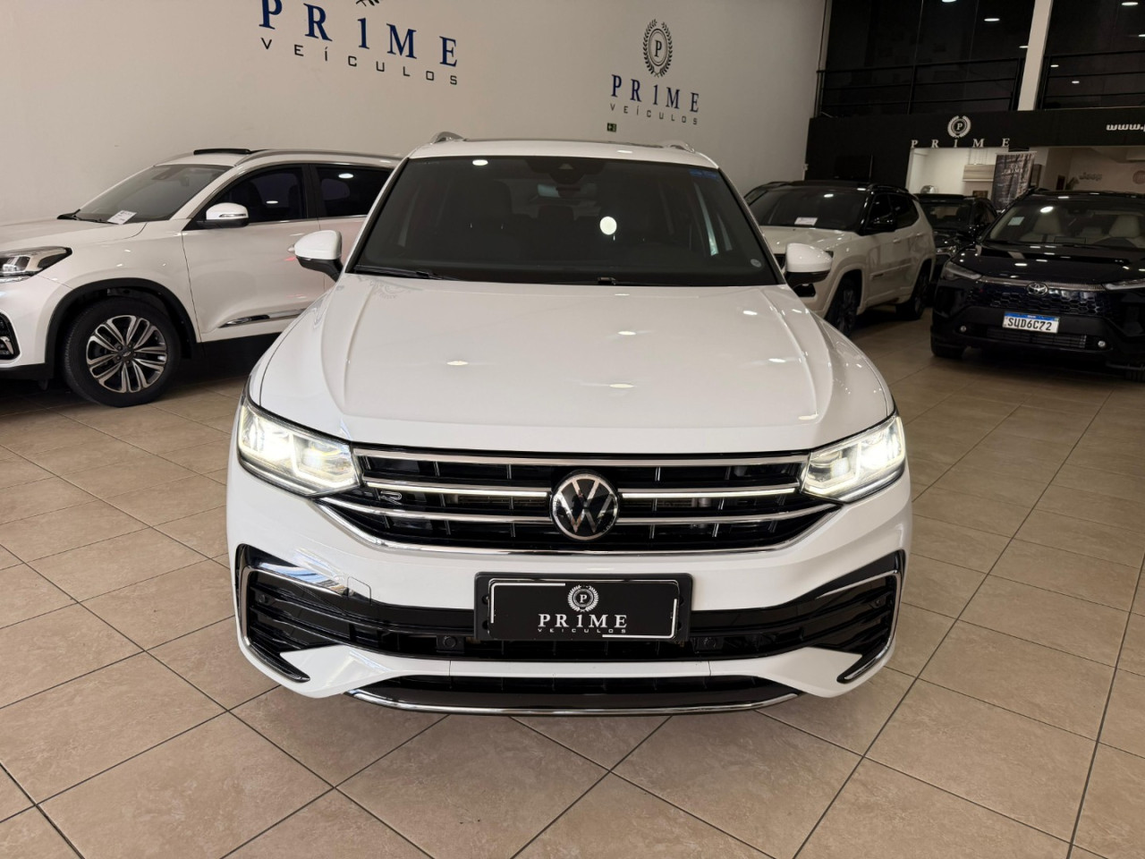 Tiguan 2.0 16V 4P TSI 350 TURBO R-LINE 4MOTION DSG AUTOMÁTICO