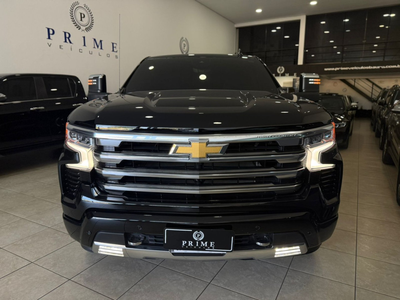 Silverado 5.3 V8 1500 HIGH COUNTRY CABINE DUPLA 4X4 AUTOMÁTICO