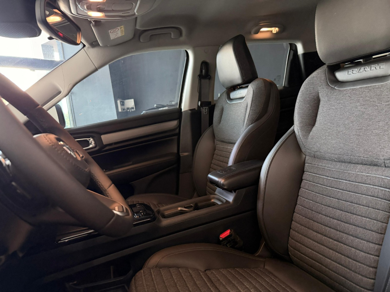 Rampage 2.2 4P BIGHORN TURBO DIESEL 4X4 AUTOMÁTICO