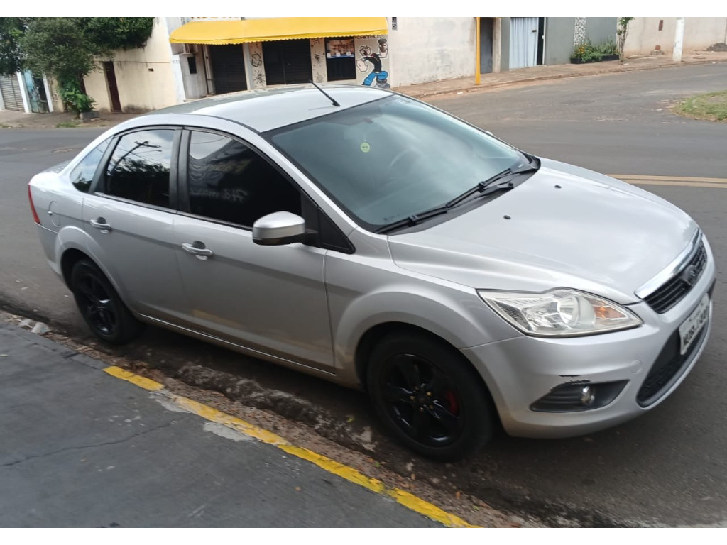 Focus Sedan 1.6 4P