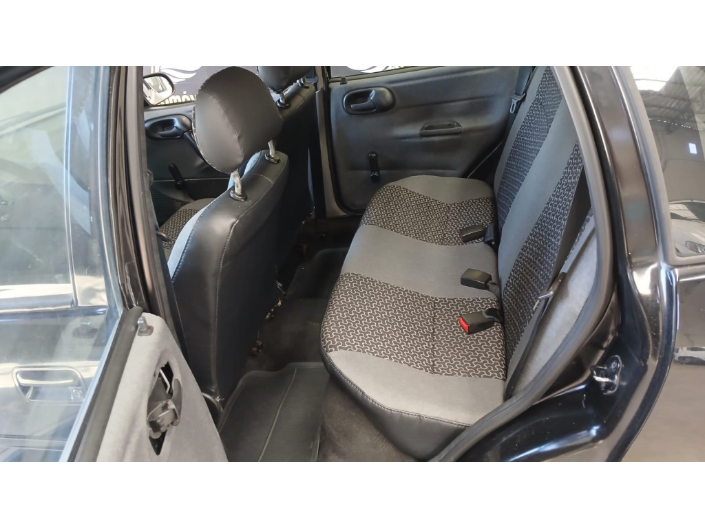 Classic Sedan 1.0 4P VHCE FLEX