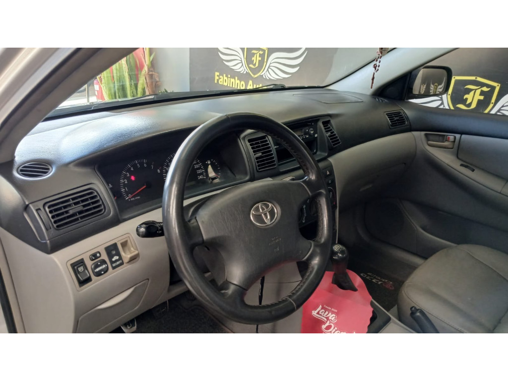 Corolla 1.8 16V 4P XEI