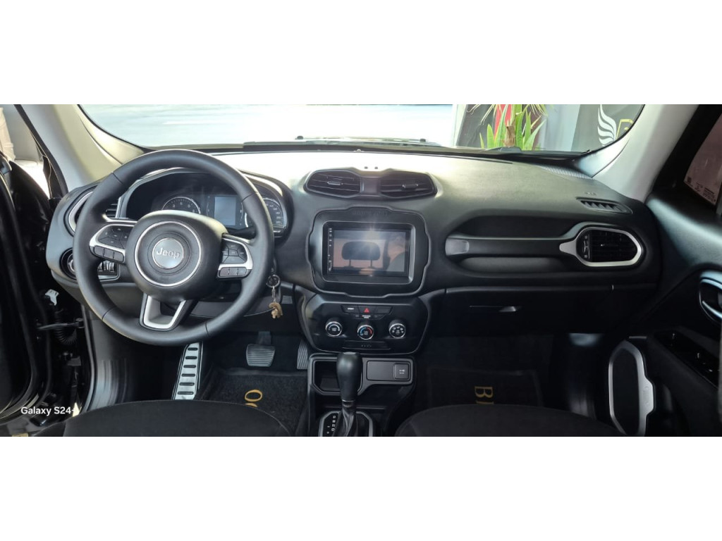 Renegade 1.8 16V 4P FLEX LONGITUDE AUTOMÁTICO