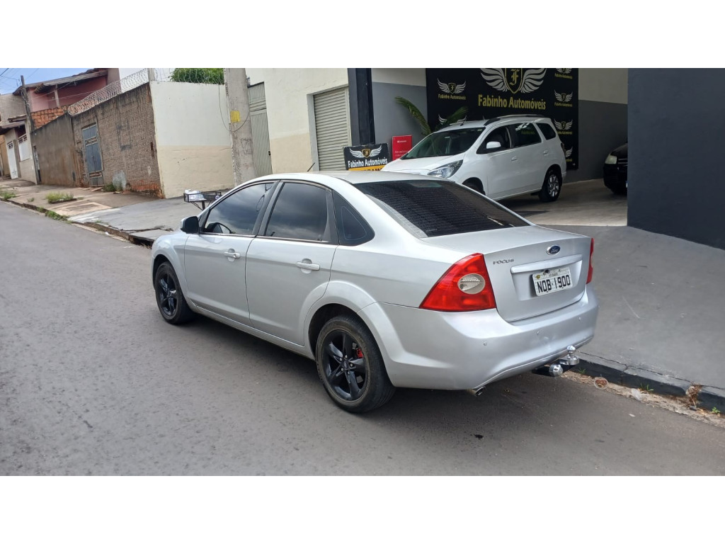 Focus Sedan 1.6 4P