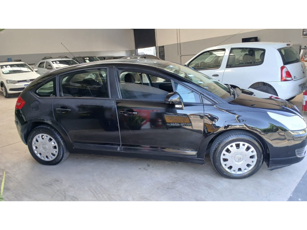 C4 Hatch 1.6 16V 4P GLX