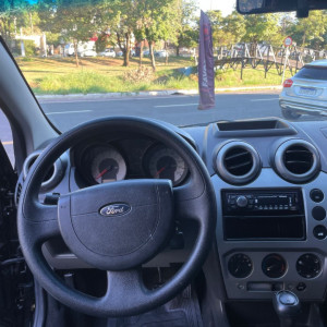 Fiesta Sedan 1.6 4P FLEX