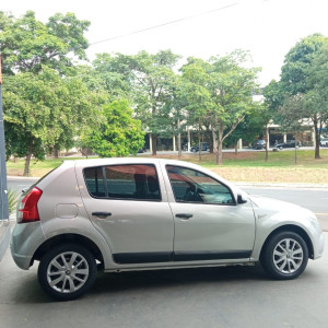 RENAULT Sandero 1.6 16V 4P FLEX SCE EXPRESSION