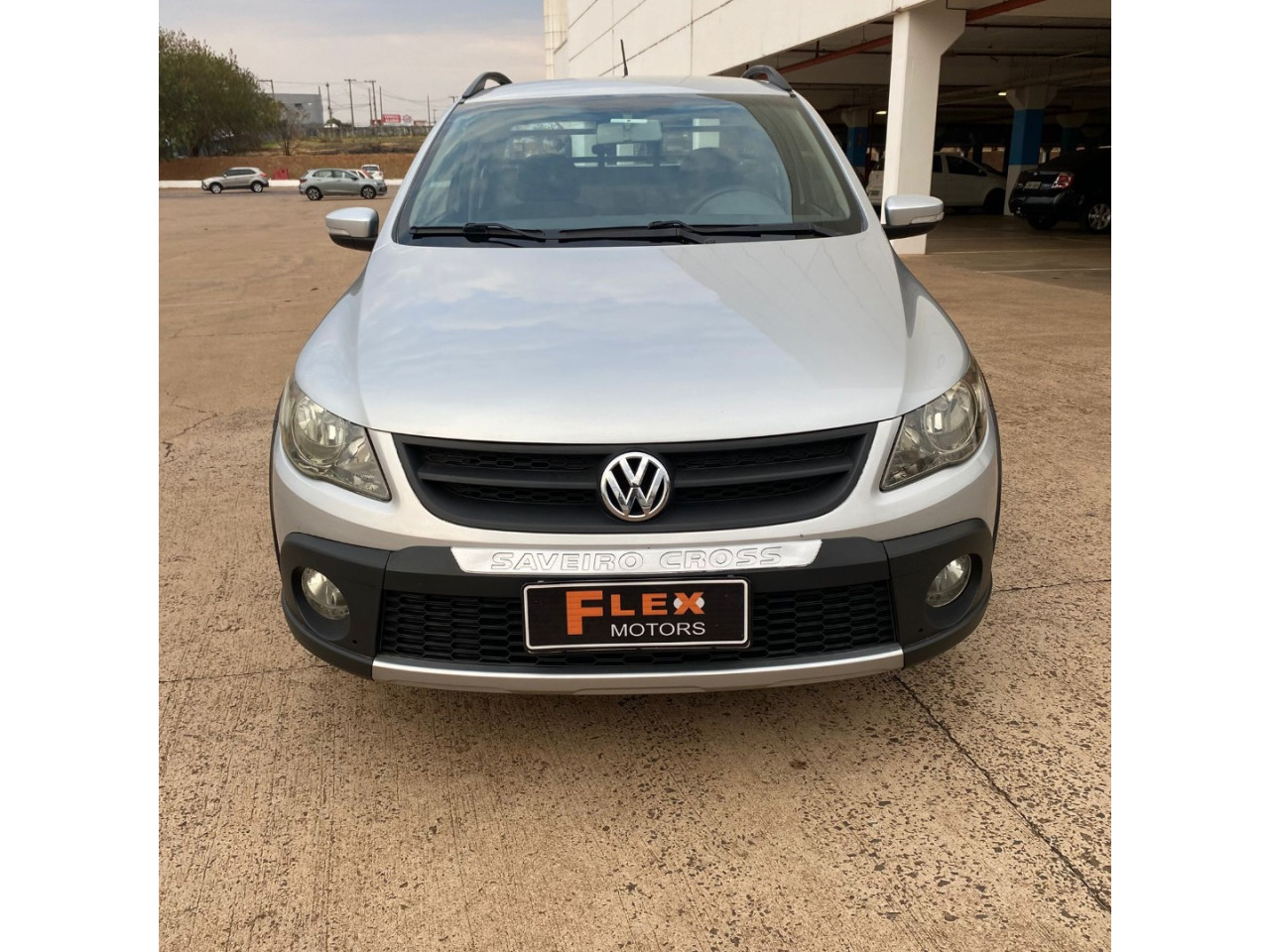 VOLKSWAGEN Saveiro 1.6 G5 CROSS CABINE ESTENDIDA FLEX