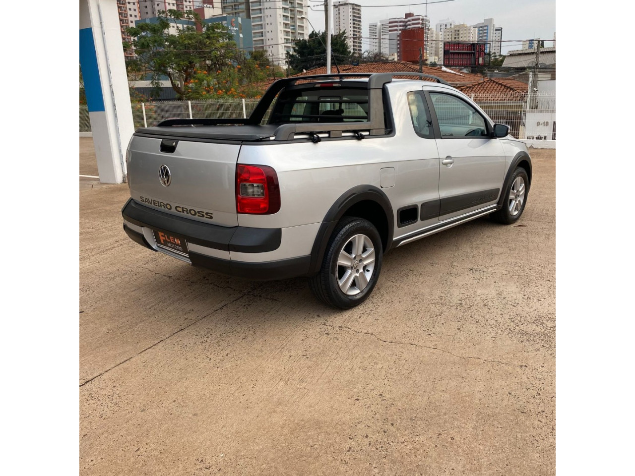 VOLKSWAGEN Saveiro 1.6 G5 CROSS CABINE ESTENDIDA FLEX