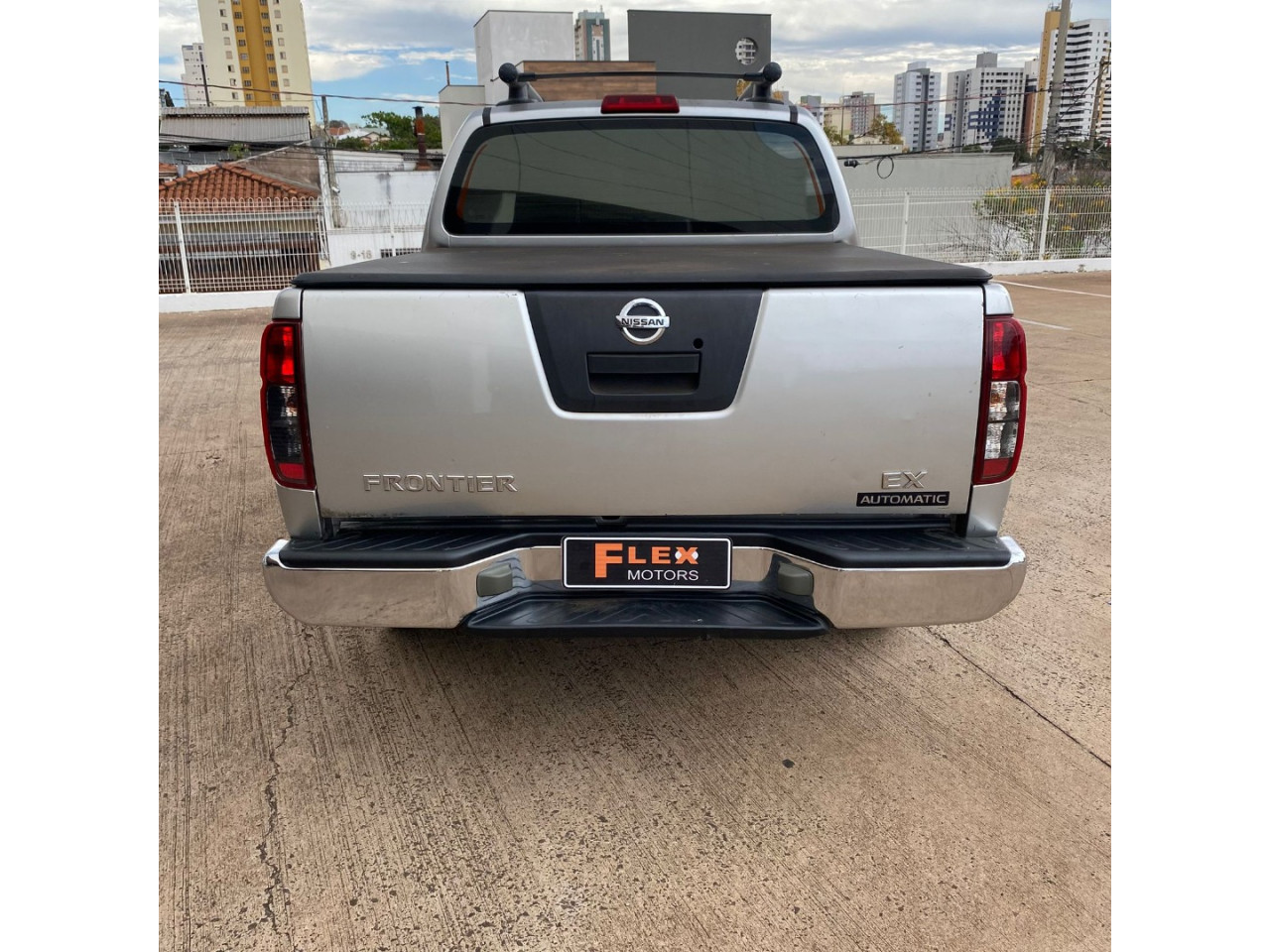 Frontier 2.5 16V 4X4 SV ATTACK TURBO DIESEL CABINE DUPLA AUTOMÁTICO