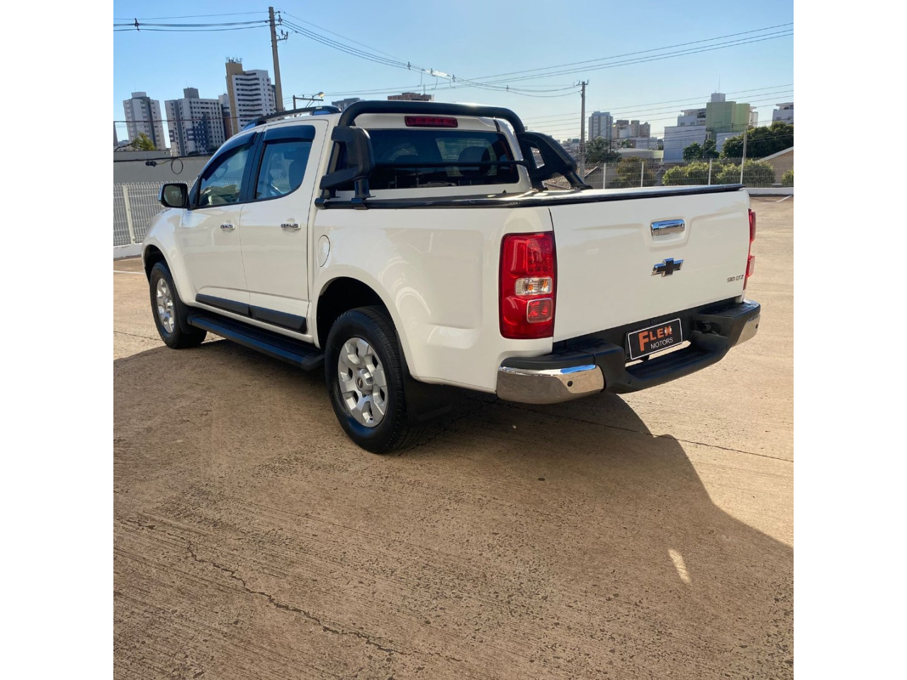 S10 2.4 FLEX LTZ CABINE DUPLA