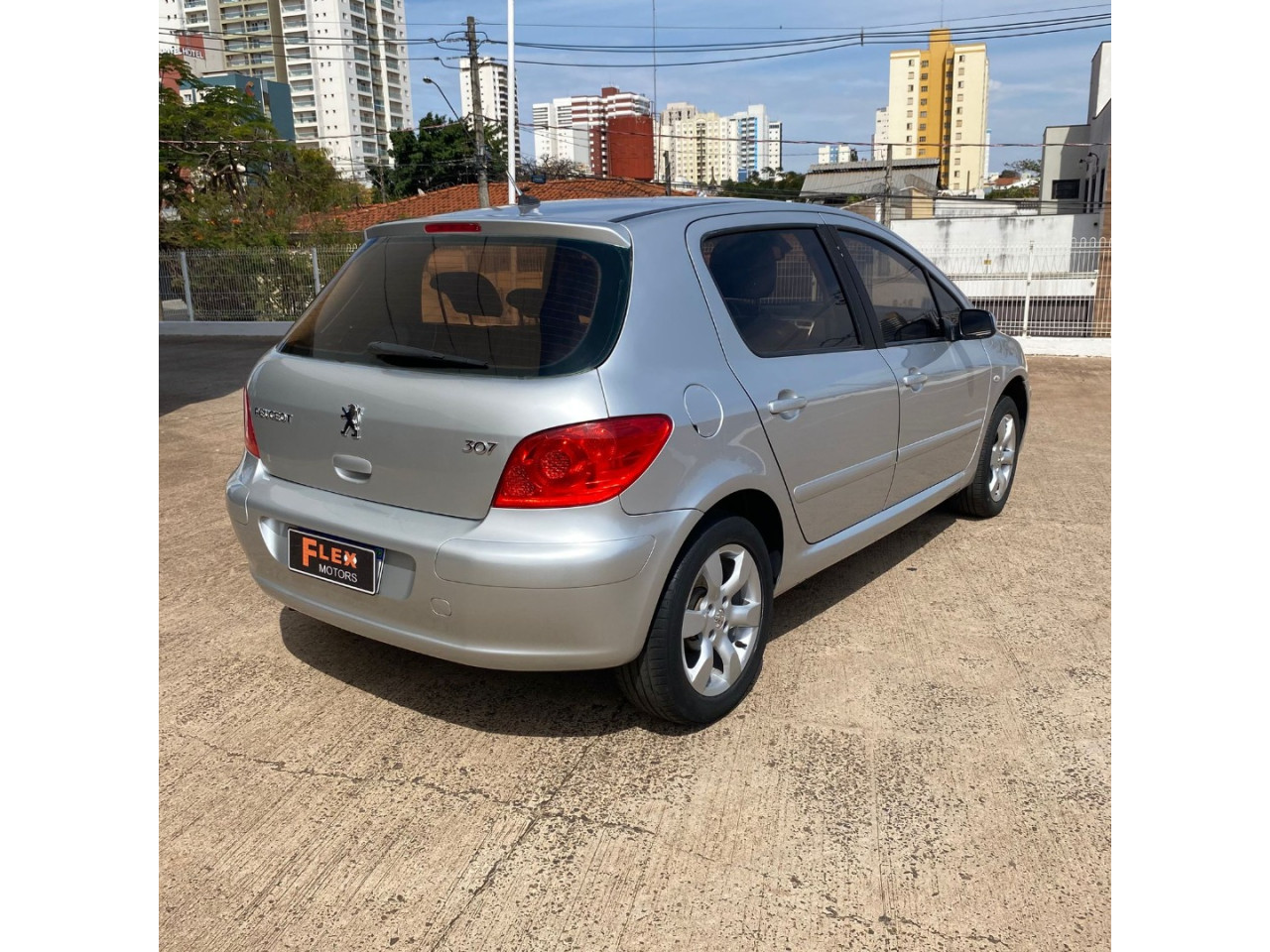 307 Hatch 2.0 16V 4P FELINE AUTOMÁTICO