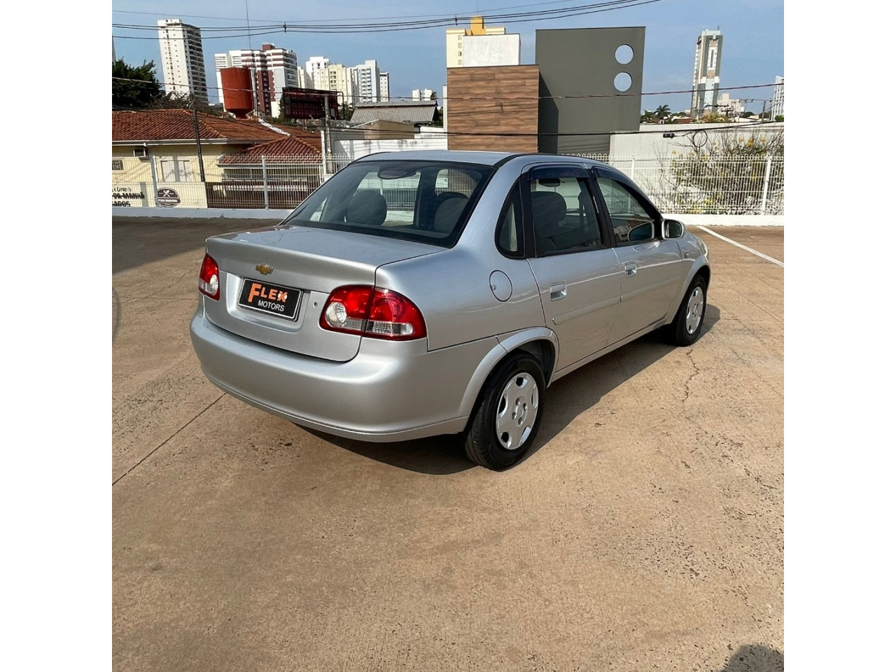 CHEVROLET Classic Sedan 1.0 4P VHCE FLEX LS