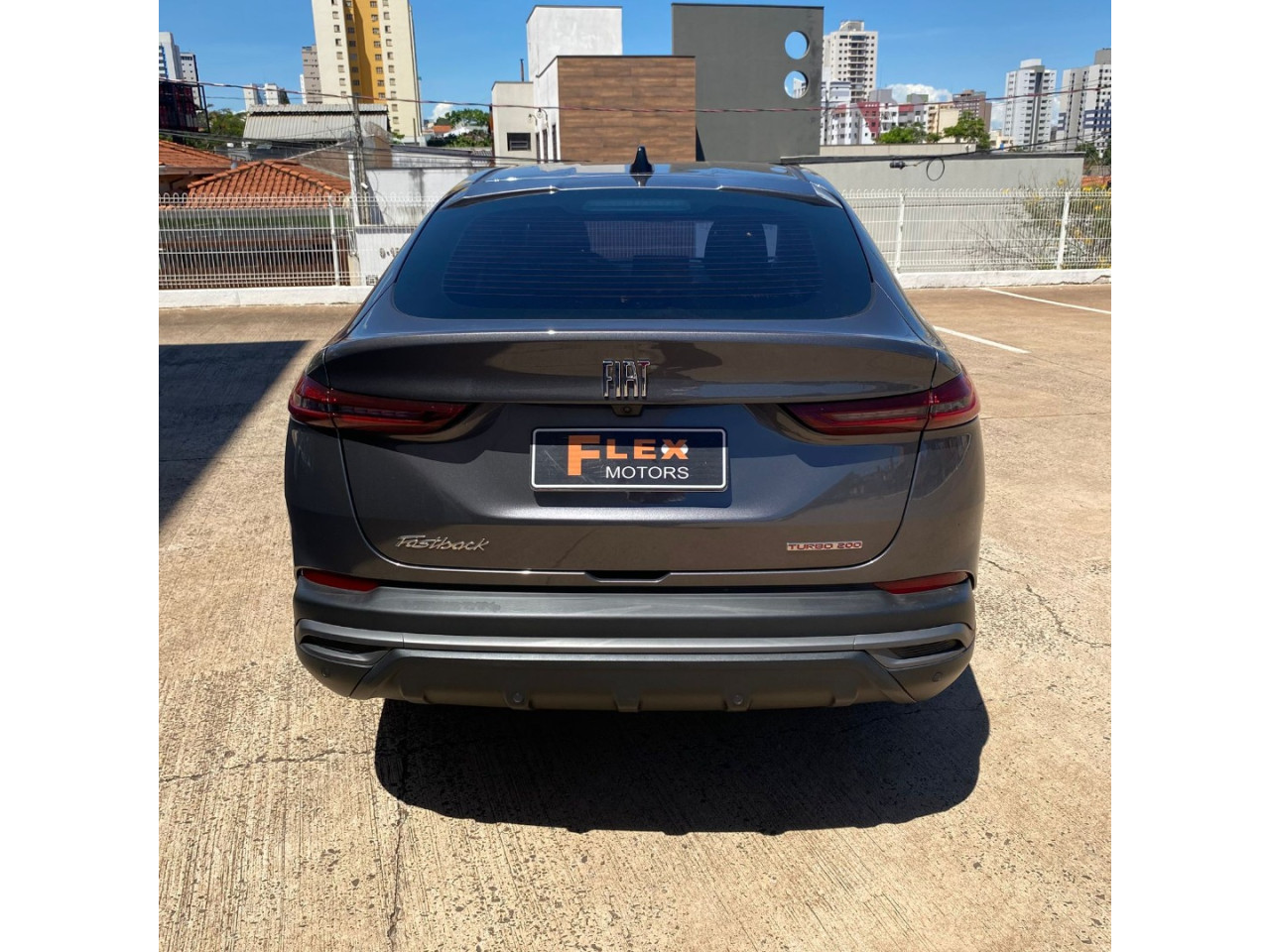 FIAT Fastback 1.0 12V 4P FLEX 200 TURBO AUTOMÁTICO CVT