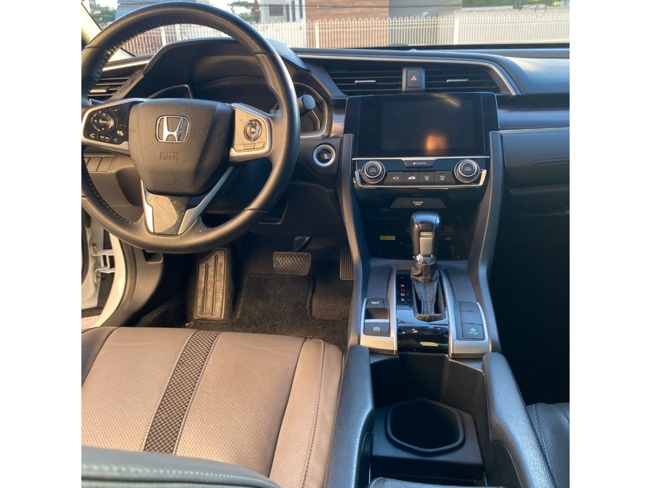 Civic 1.5 16V 4P TOURING TURBO AUTOMÁTICO CVT