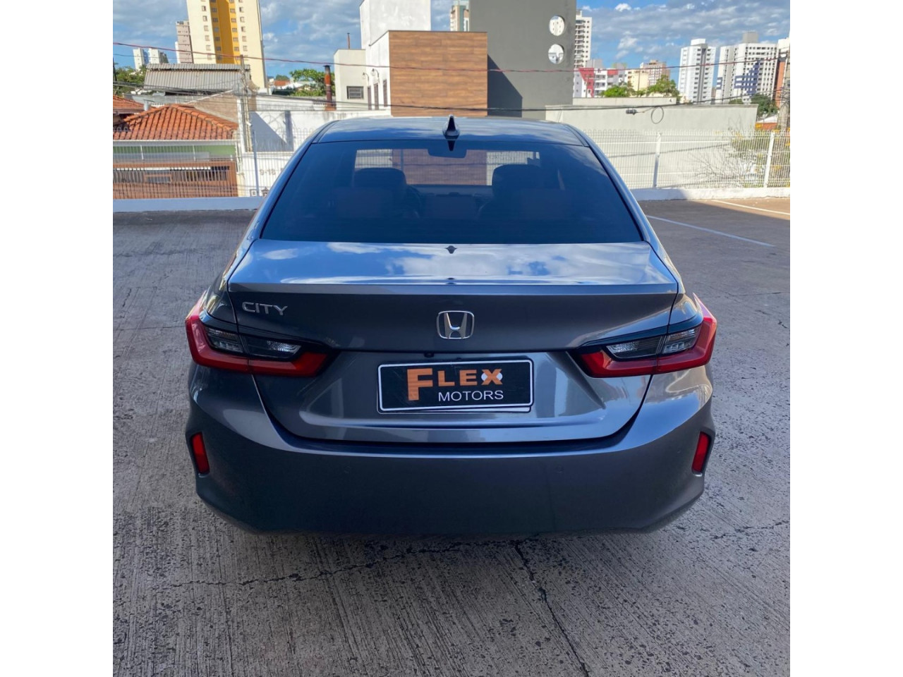 HONDA City Sedan 1.5 16V 4P FLEX TOURING AUTOMÁTICO CVT