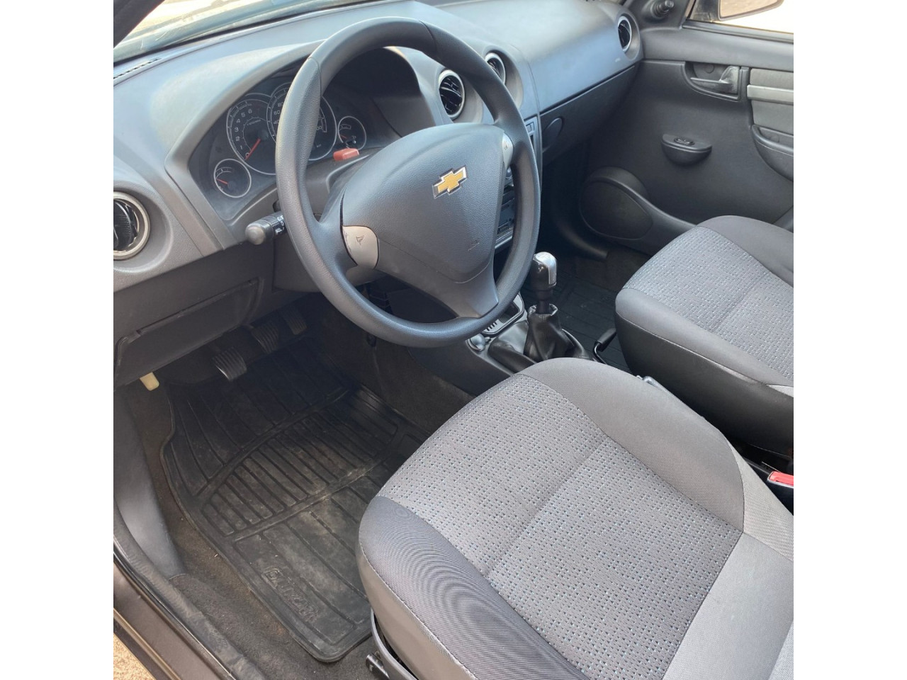 CHEVROLET Celta 1.0 4P LT VHCE FLEX