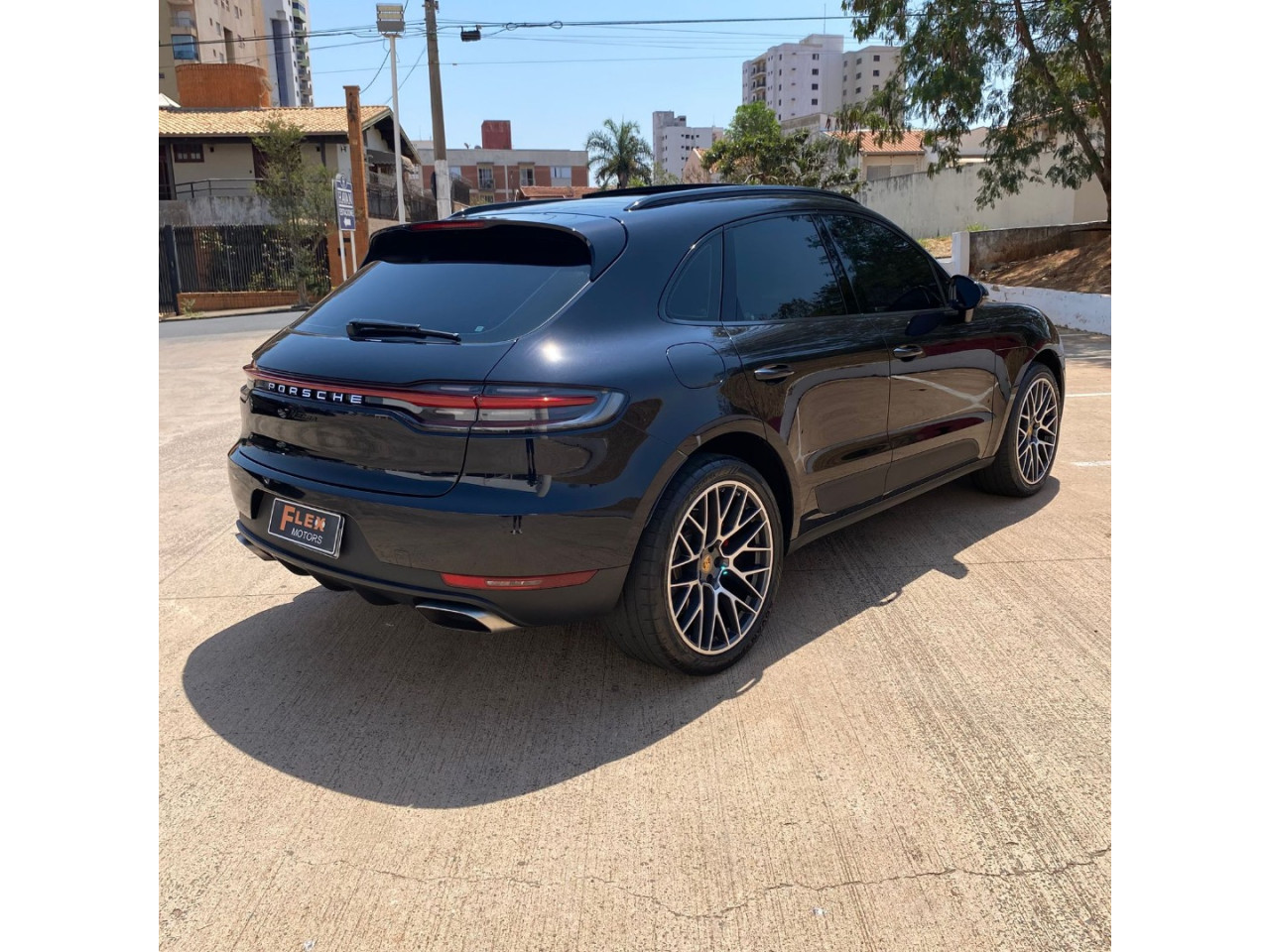 Macan 2.0 16V 4P AWD AUTOMÁTICO