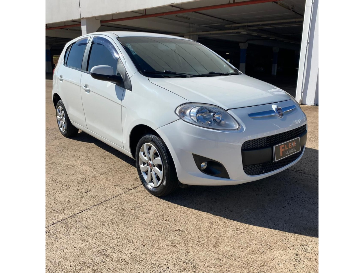 Palio 1.0 4P FLEX ATTRACTIVE