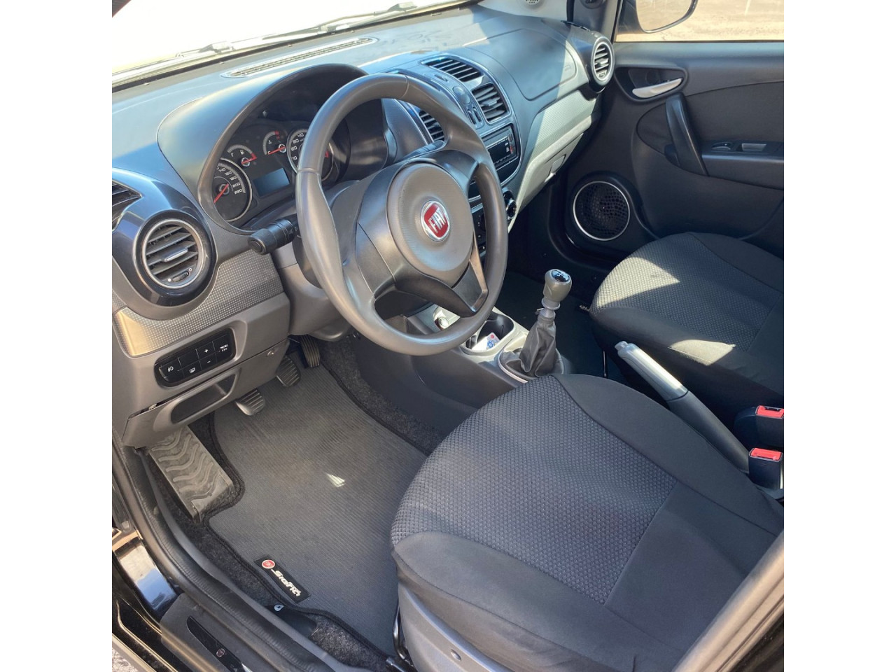 Grand Siena 1.4 4P EVO ATTRACTIVE FLEX