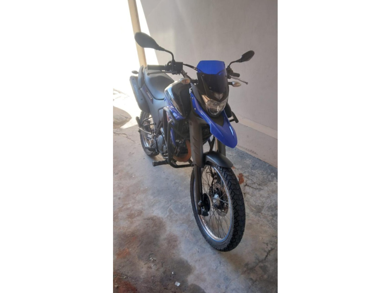 XTZ 250 LANDER