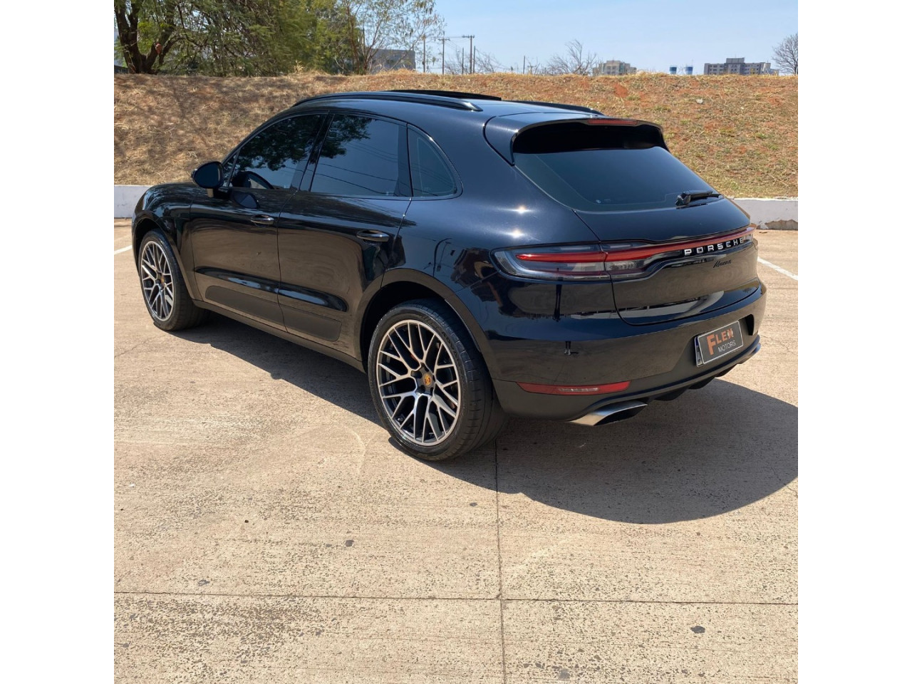 Macan 2.0 16V 4P AWD AUTOMÁTICO