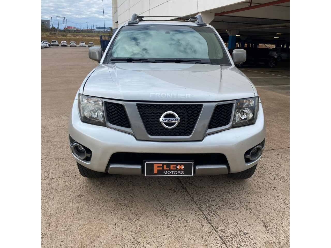 Frontier 2.5 16V 4X4 SV ATTACK TURBO DIESEL CABINE DUPLA AUTOMÁTICO