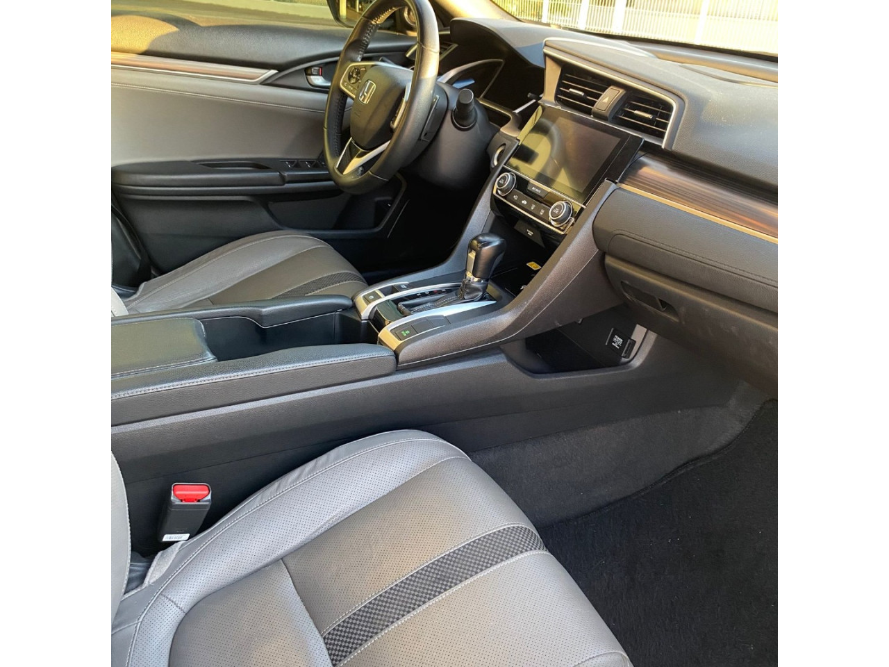 Civic 1.5 16V 4P TOURING TURBO AUTOMÁTICO CVT