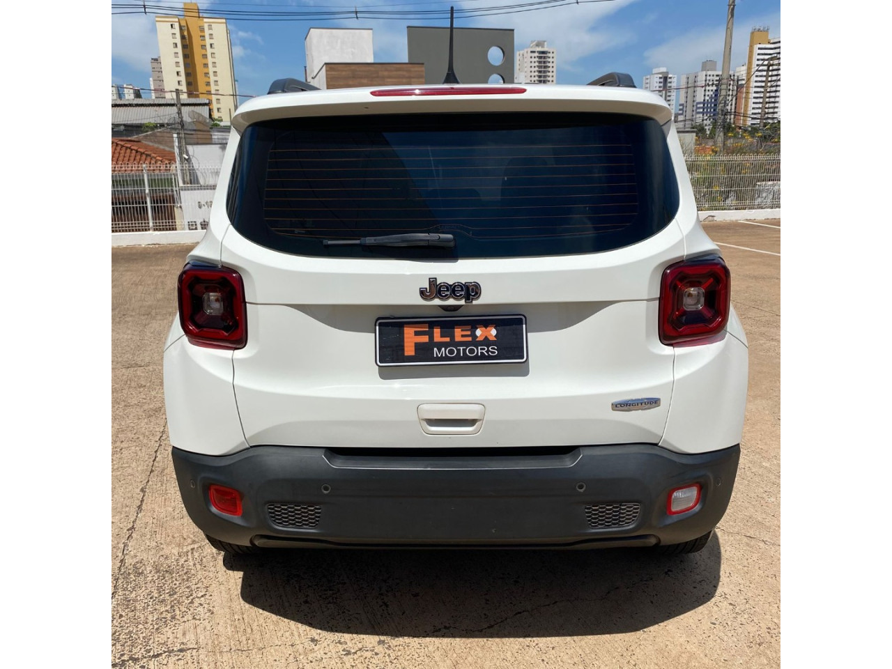 JEEP Renegade 1.8 16V 4P FLEX LONGITUDE AUTOMÁTICO