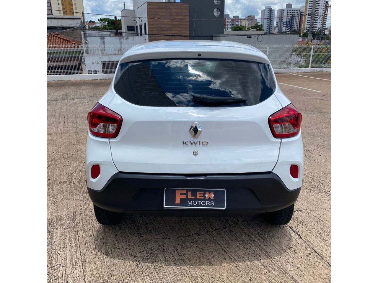 RENAULT Kwid 1.0 12V 4P SCE FLEX ZEN 2