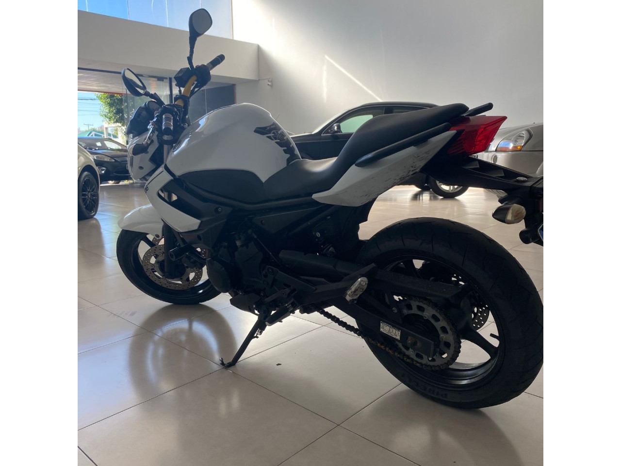 YAMAHA XJ6 600 N