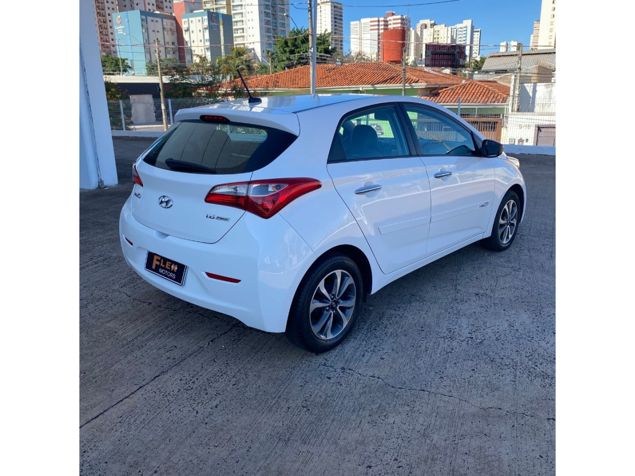 HYUNDAI HB 20 Hatch 1.6 16V 4P FLEX COMFORT