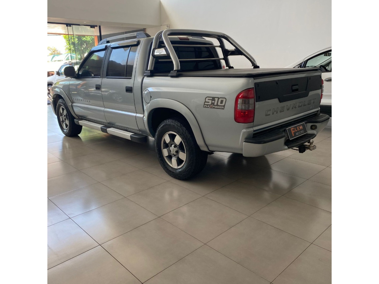 CHEVROLET S10 2.4 FLEX EXECUTIVE CABINE DUPLA