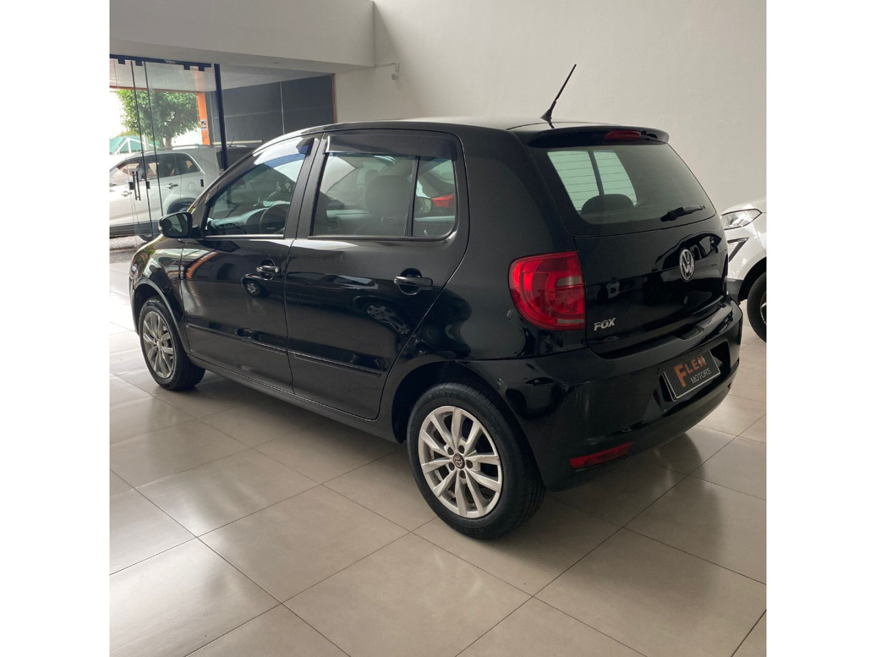 VOLKSWAGEN Fox 1.6 4P FLEX