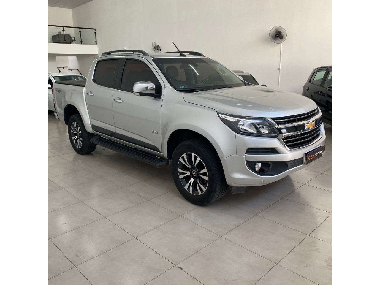 CHEVROLET S10 2.8 16V LTZ CABINE DUPLA 4X4 TURBO DIESEL AUTOMÁTICO