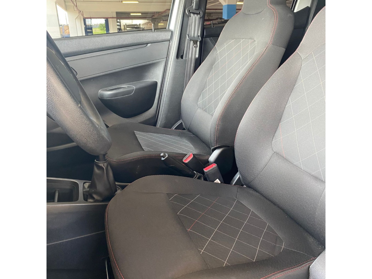 RENAULT Kwid 1.0 12V 4P SCE FLEX ZEN 2