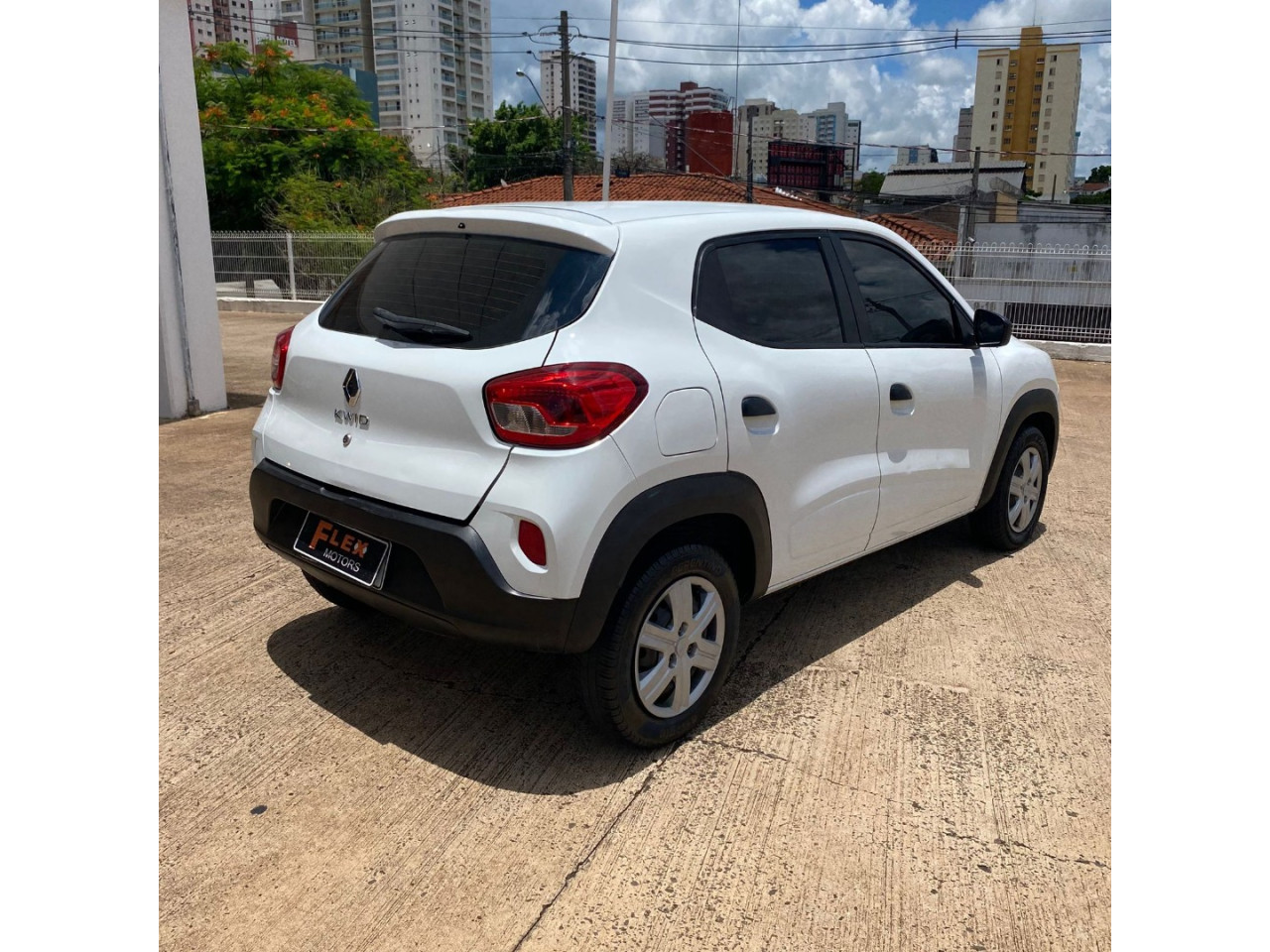 RENAULT Kwid 1.0 12V 4P SCE FLEX ZEN 2