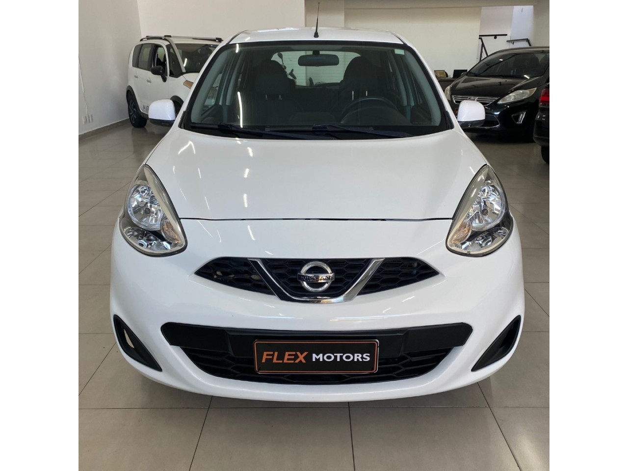 NISSAN March 1.0 12V 4P S FLEX