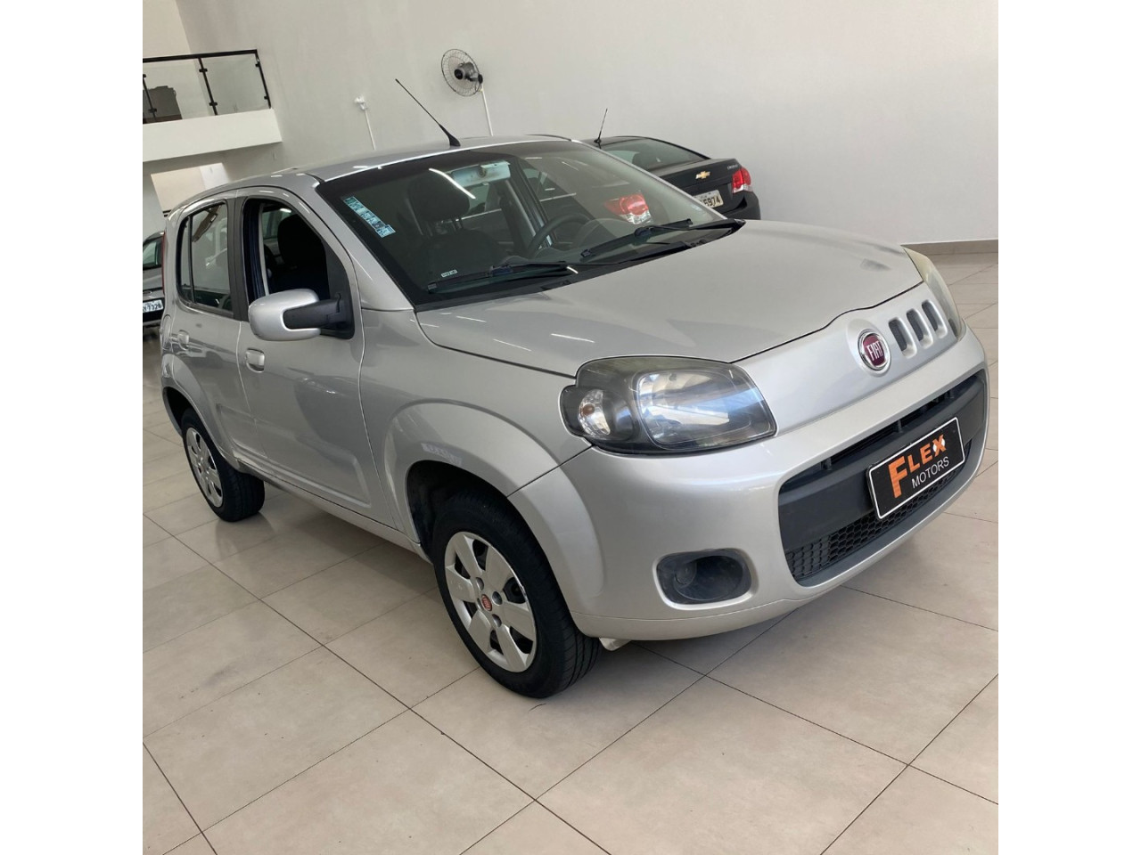 FIAT Uno 1.0 FLEX VIVACE CELEBRATION