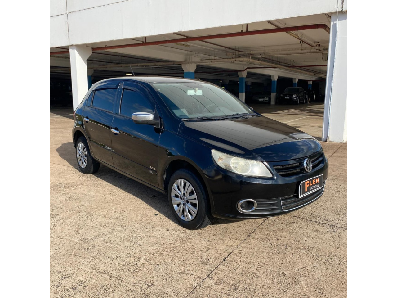 VOLKSWAGEN Gol 1.0 4P G5 FLEX