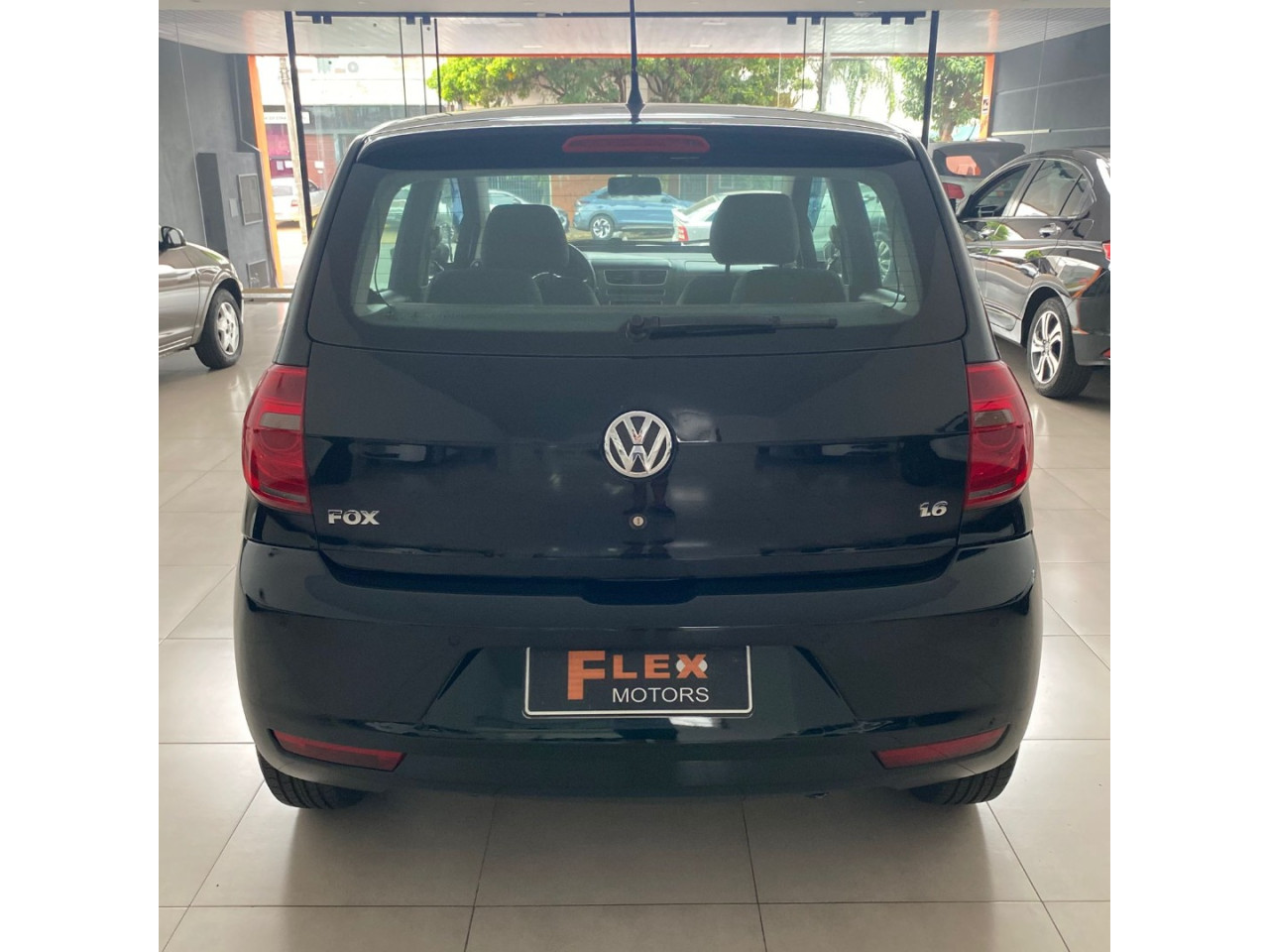 VOLKSWAGEN Fox 1.6 4P FLEX