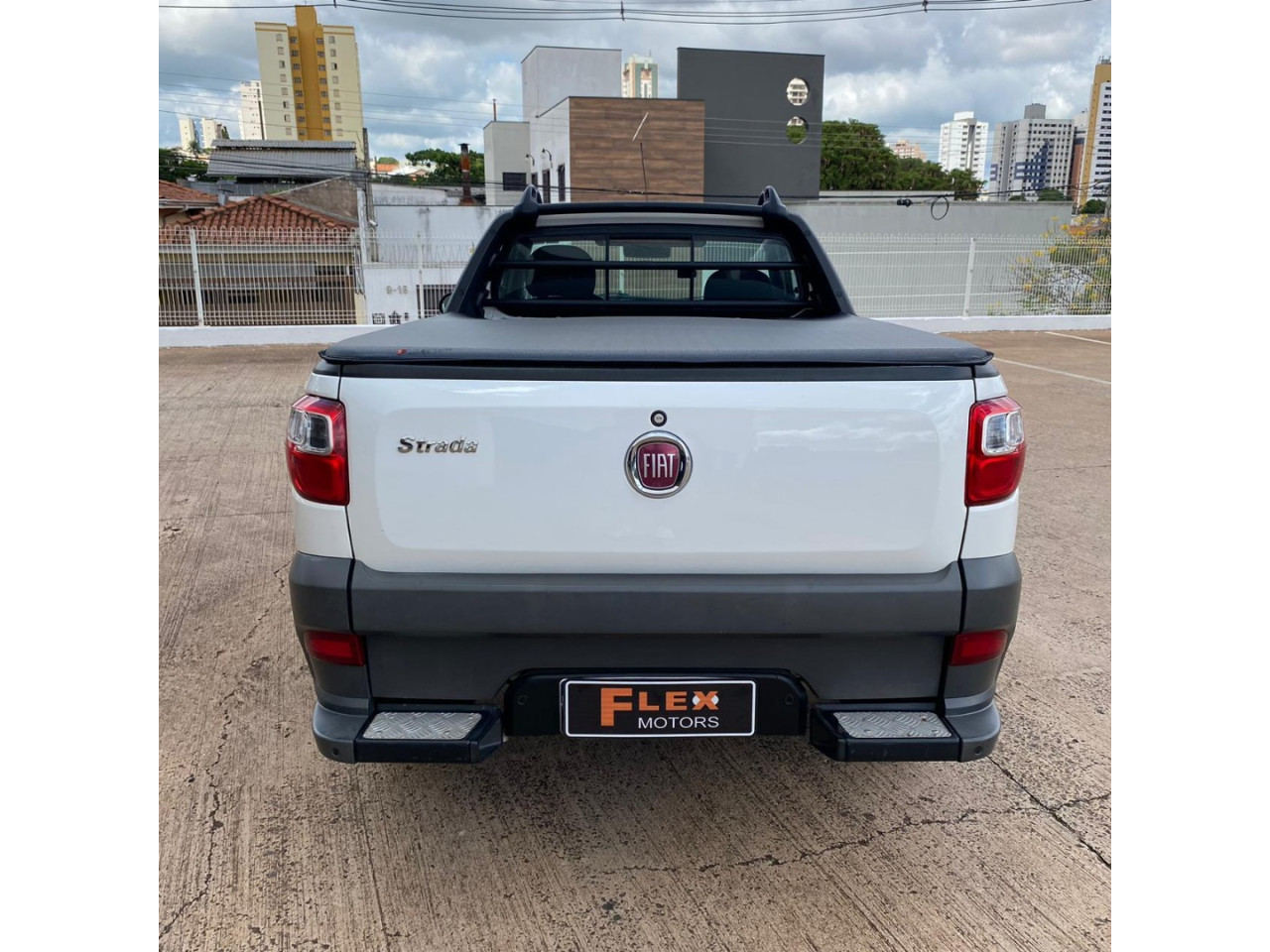 FIAT Strada 1.3 FIREFLY FLEX FREEDOM CABINE SIMPLES