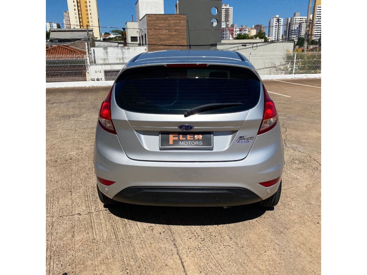 FORD Fiesta Hatch 1.6 4P