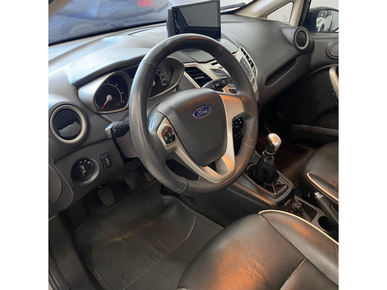 FORD Fiesta Sedan 1.6 4P SE FLEX