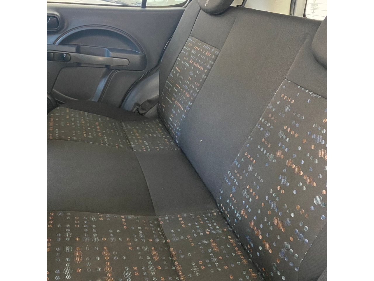 FIAT Uno 1.0 FLEX VIVACE CELEBRATION