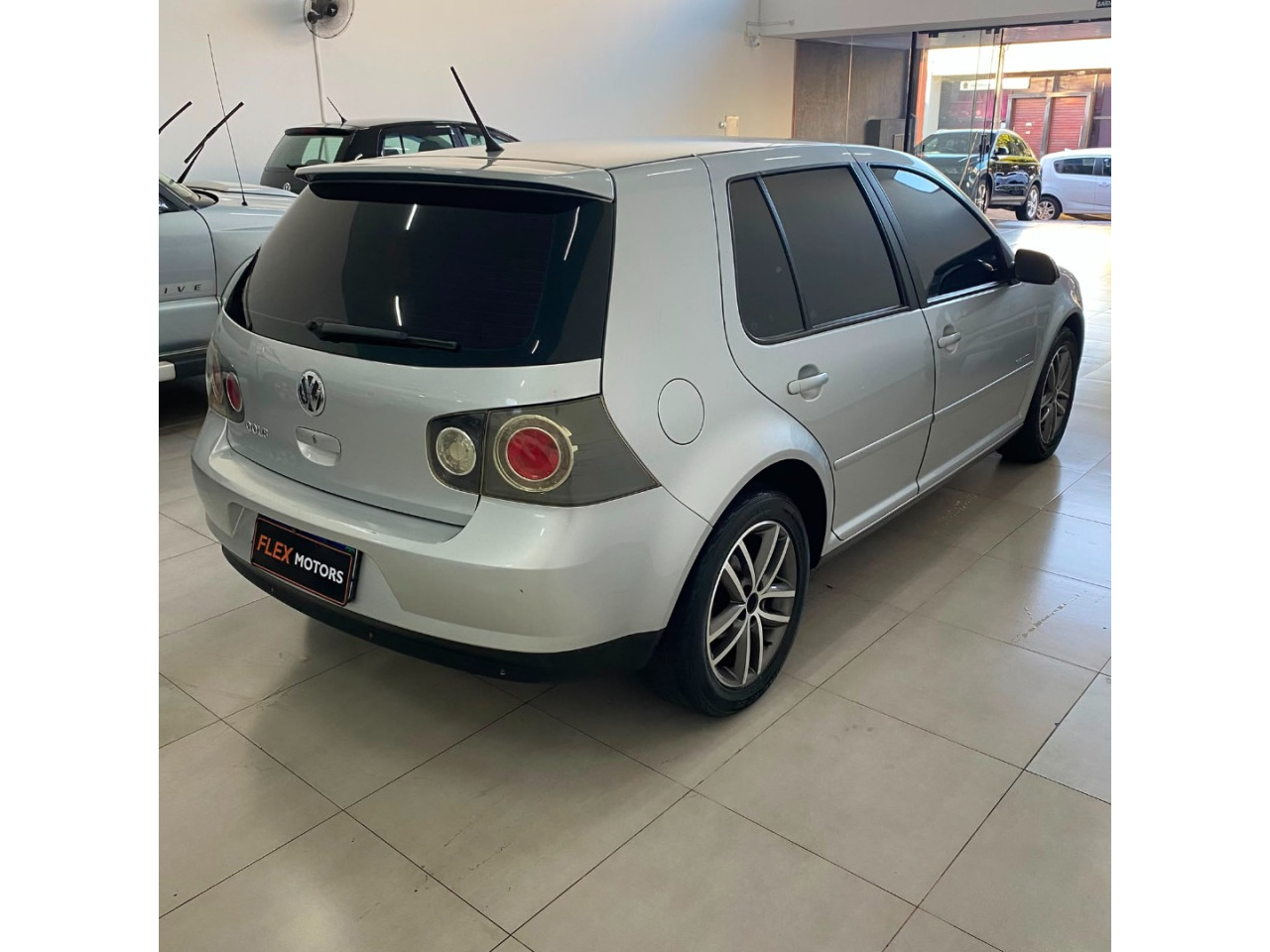 VOLKSWAGEN Golf 1.6 4P SPORTLINE FLEX