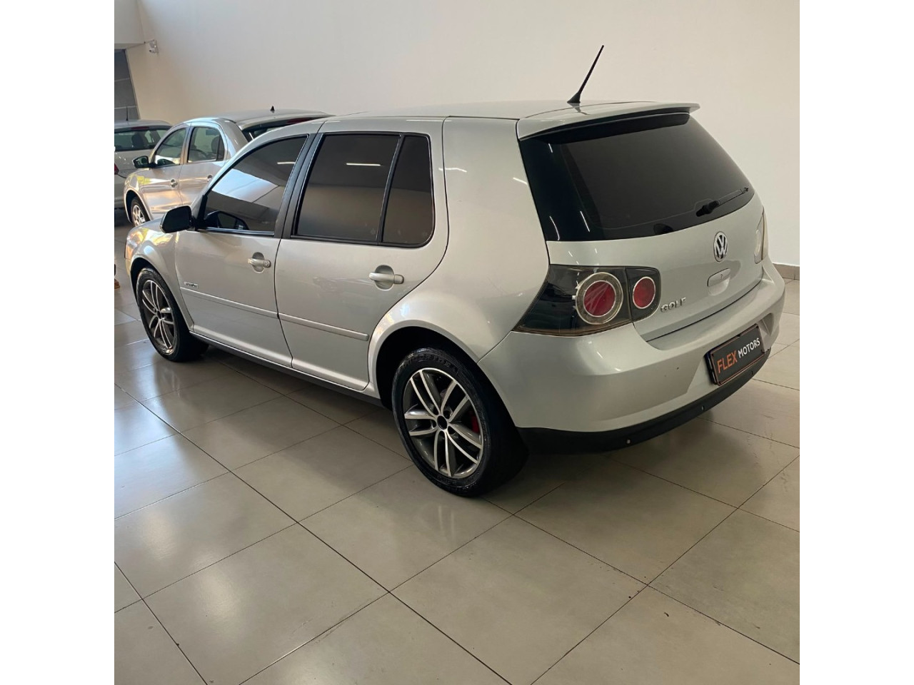 VOLKSWAGEN Golf 1.6 4P SPORTLINE FLEX