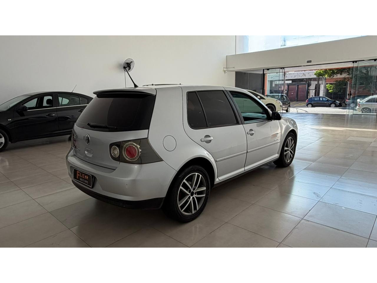 VOLKSWAGEN Golf 1.6 4P SPORTLINE FLEX