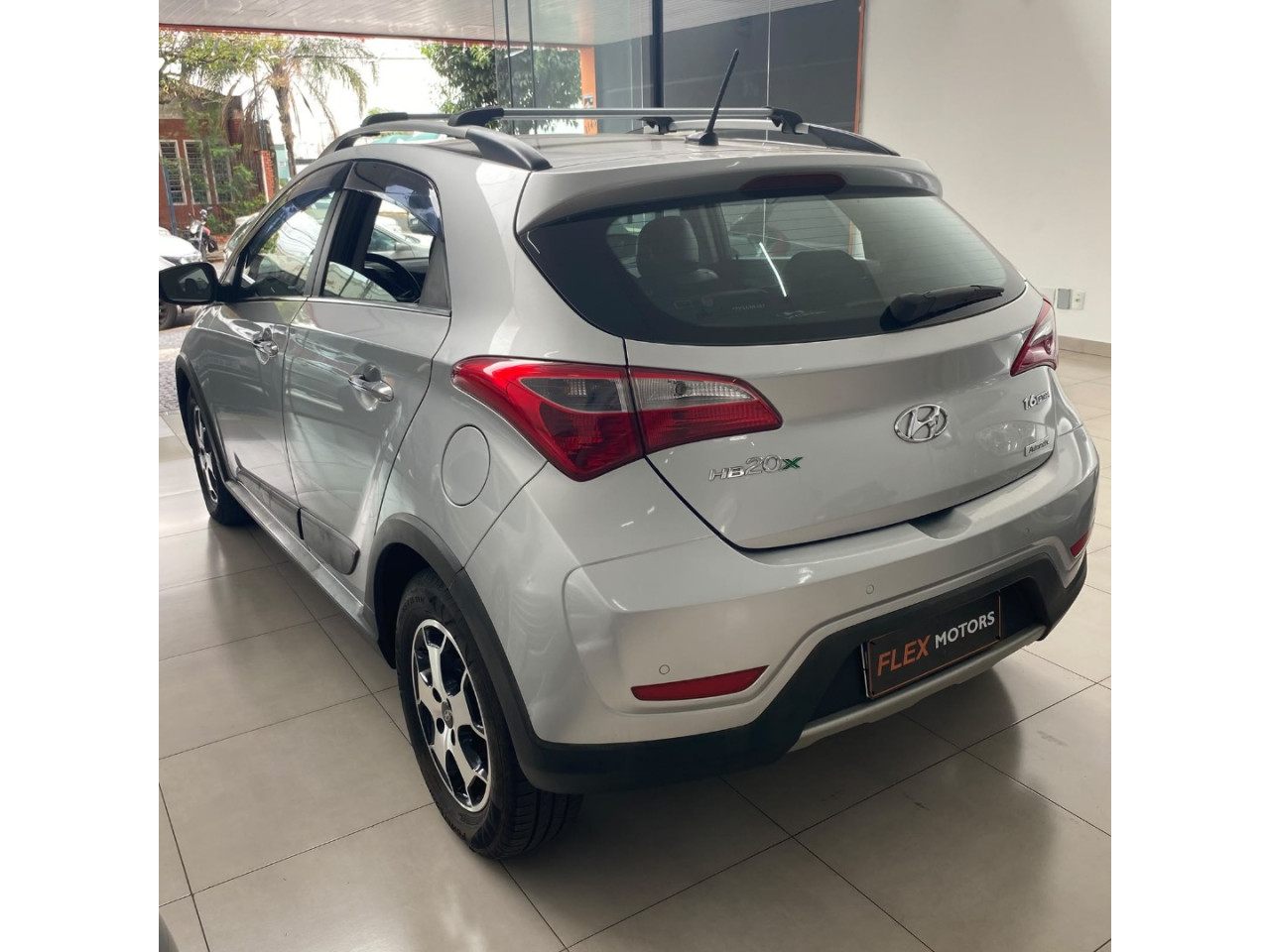 HYUNDAI HB 20 Hatch X 1.6 16V 4P PREMIUM FLEX AUTOMÁTICO